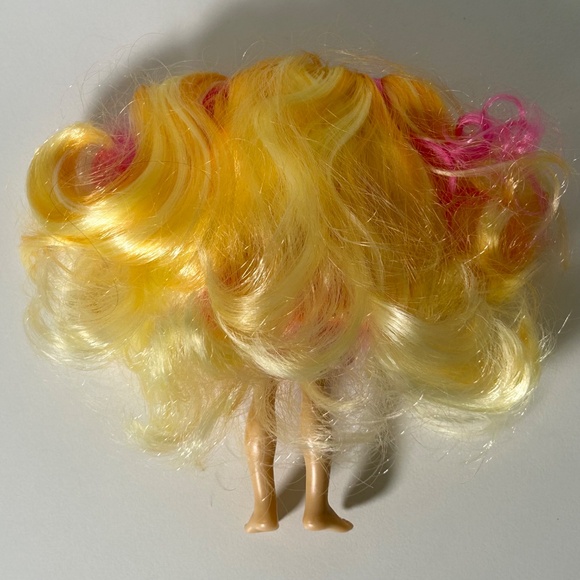 Magic Mixies Butterfly Pixling Doll (21C) - Picture 4 of 5